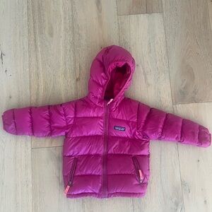 Patagonia puffer size 3T